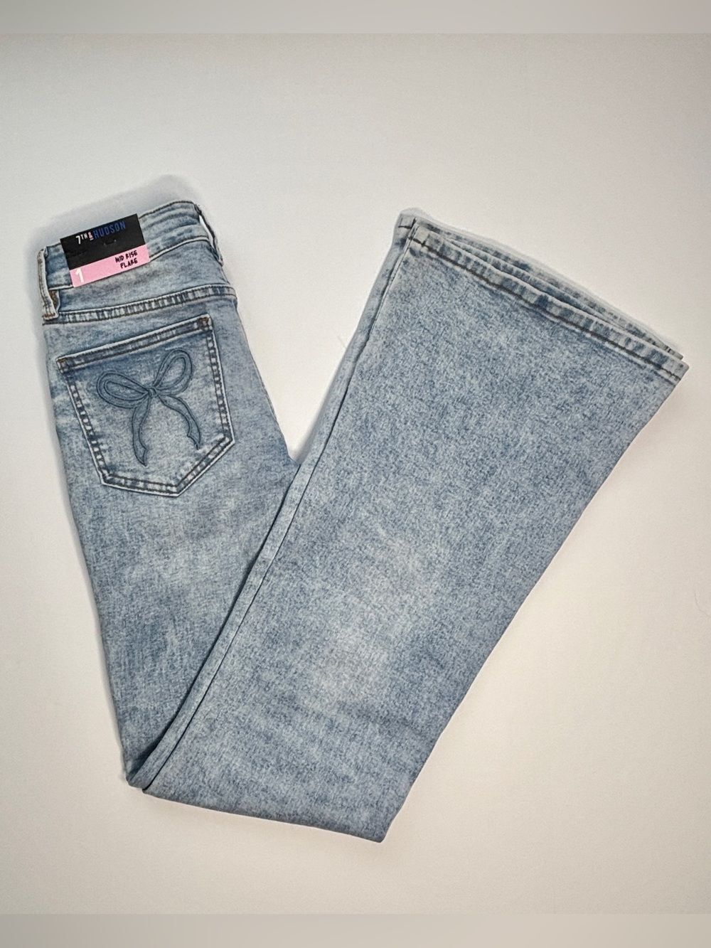 Sz 1 NWT Mid Rise Flare Jeans Bow Embroidered Distressed Y2K